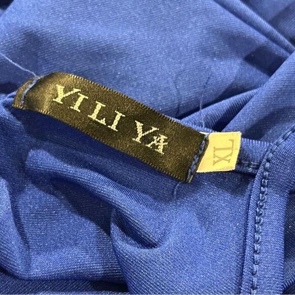 Elegant royal Blue Halter Maxi Dress size medium - Picture 8 of 12